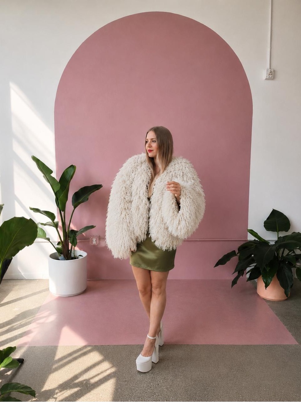 Handmade Custom Fur Coat - Picture 2 of 5